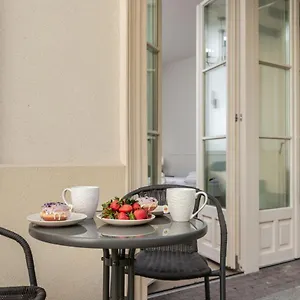 Apartment Atrium - Old Town Luxury - By Upstairs, Krakow